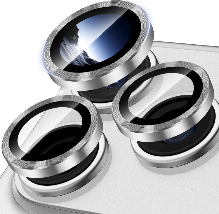 iPhone 18 Pro camera lens protector by Okashiya, photo 10 of 12